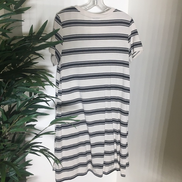 Striped Dress - Picture 3 of 4